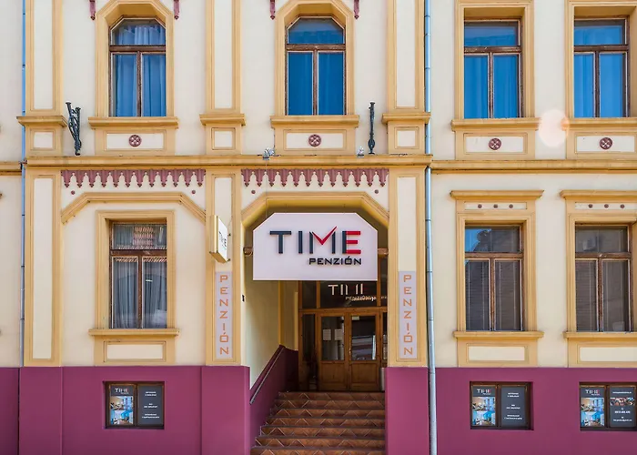 Time 게스트하우스